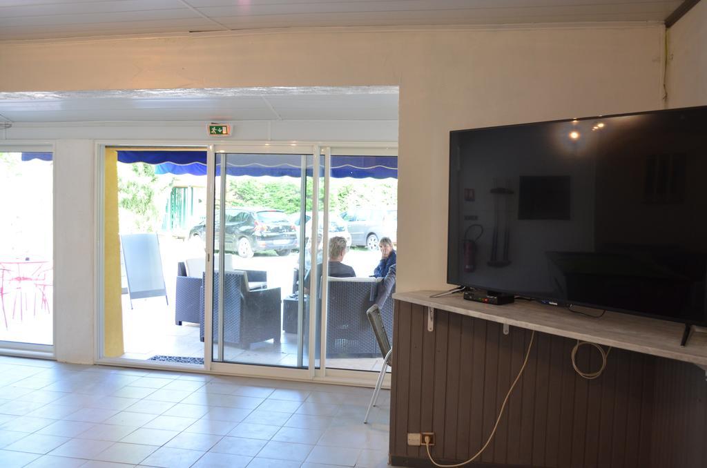 Camping La Vidaresse Hotel Sainte-Anastasie-sur-Issole Exterior foto